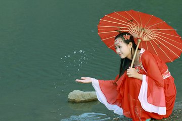 关于午夜影像完整版资源